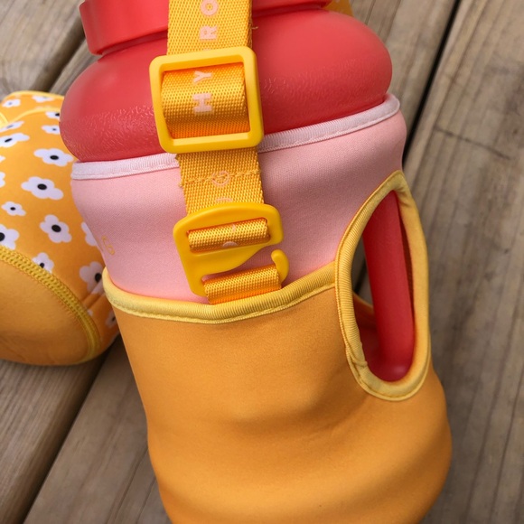 HydroJug Pro Jug Water Bottle 2.2L with Two Sleeves and Strap - Picture 10 of 11